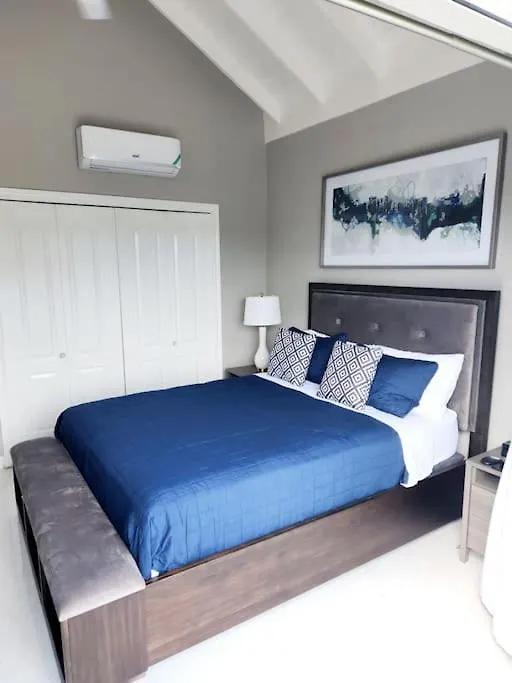 펜션 Brand New Luxurious Townhouse In Negril 빌라 자메이카